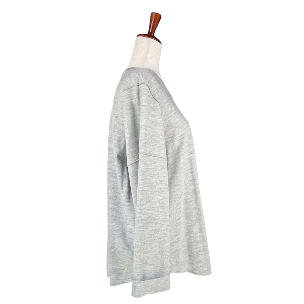VINCE 100% Wool Soft Cuff-Sleeve Relaxed Crewneck Sweater Top Light Gray Size L - Picture 3 of 8